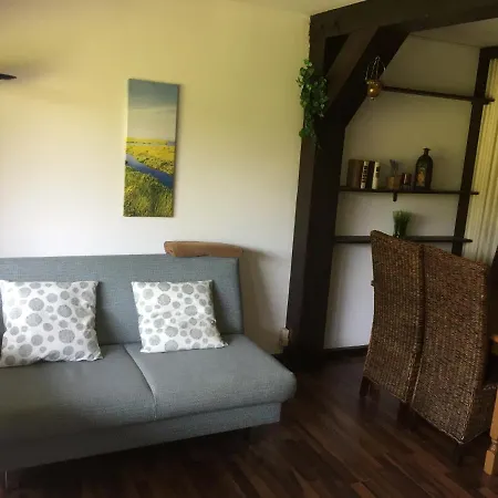 Appartement Ferienwohnung Kiefernstrasse